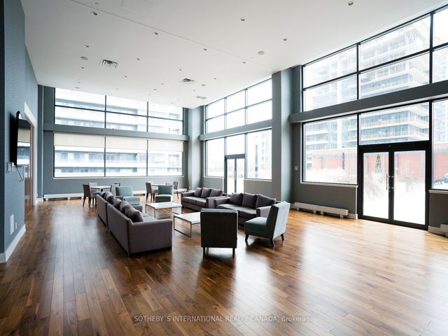 1803 - 2212 Lake Shore Blvd W