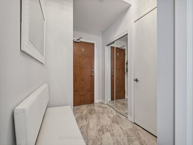 1803 - 2212 Lake Shore Blvd W