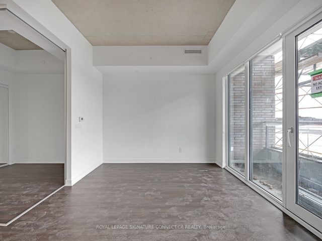 519 - 1808 St Clair Ave W
