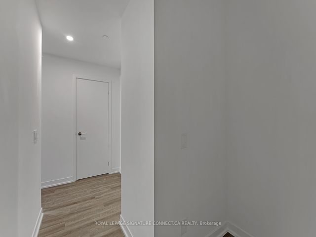 519 - 1808 St Clair Ave W