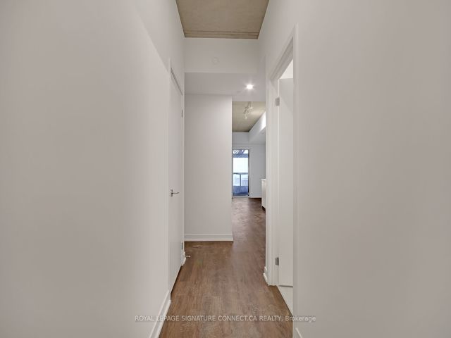 519 - 1808 St Clair Ave W