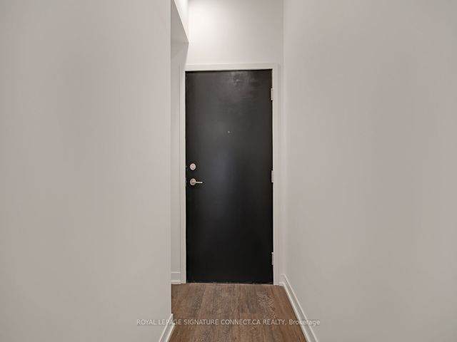 519 - 1808 St Clair Ave W