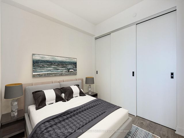 523 - 36 Zorra St