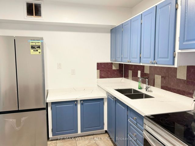 306 - 330 Dixon Rd