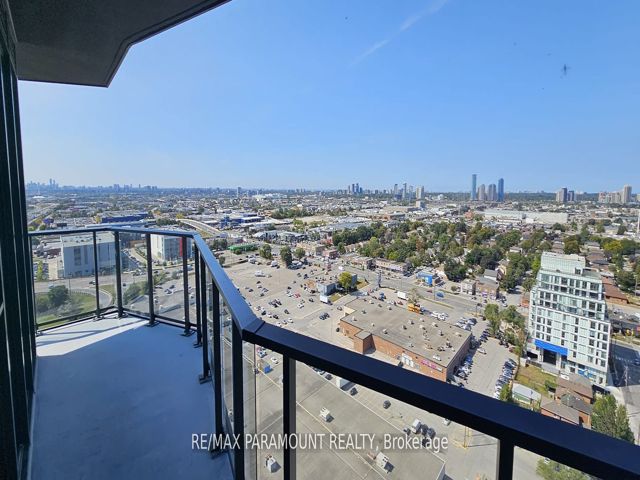 2103 - 36 Zorra St