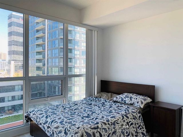 1108 - 2212 Lake Shore Blvd