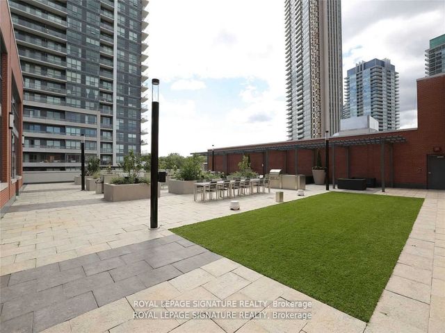 1108 - 2212 Lake Shore Blvd
