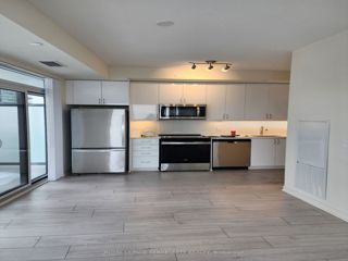 1011 - 38 Annie Craig Dr