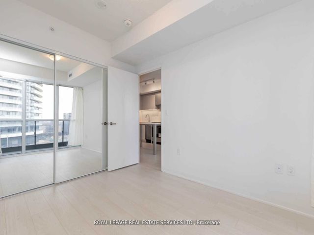 826 - 26 Gibbs Rd