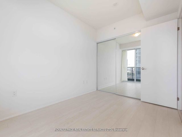 826 - 26 Gibbs Rd