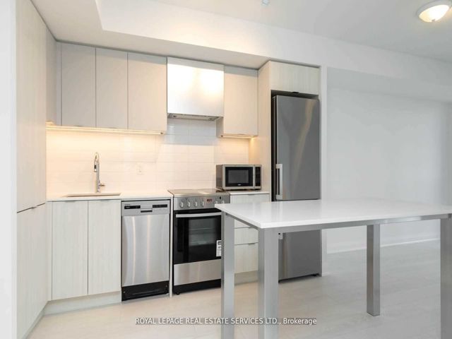 826 - 26 Gibbs Rd
