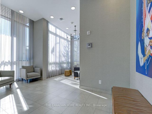401 - 160 Canon Jackson Dr E