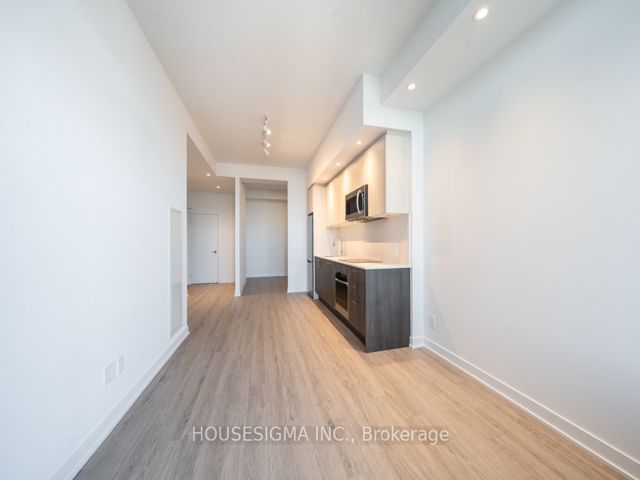 3201 - 1928 Lake Shore Blvd W