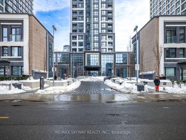 3233 - 5 Mabelle Ave W