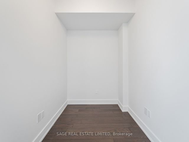 113 - 1183 Dufferin St