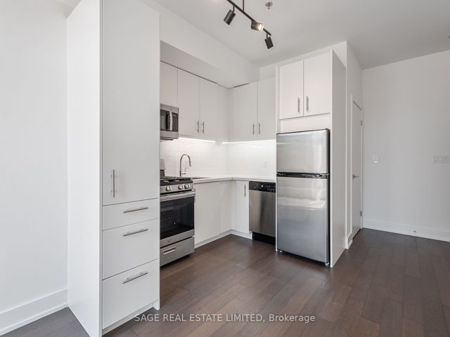 113 - 1183 Dufferin St