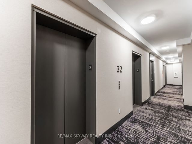3233 - 5 Mabelle Ave SW