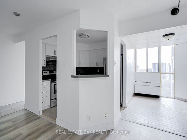 1508 - 61 Markbrook Lane