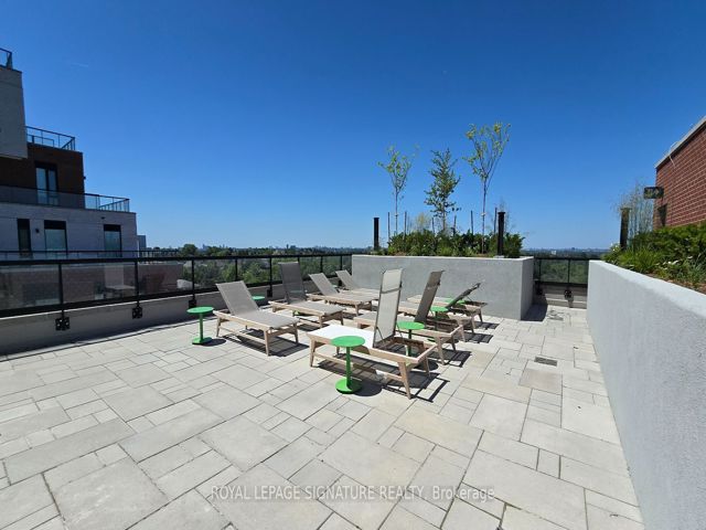 1003 - 3100 Keele St