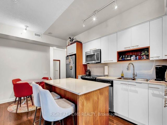 1804 - 5 Valhalla Inn Rd