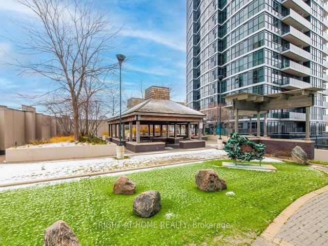 1804 - 5 Valhalla Inn Rd
