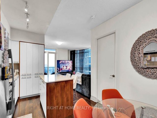 1804 - 5 Valhalla Inn Rd