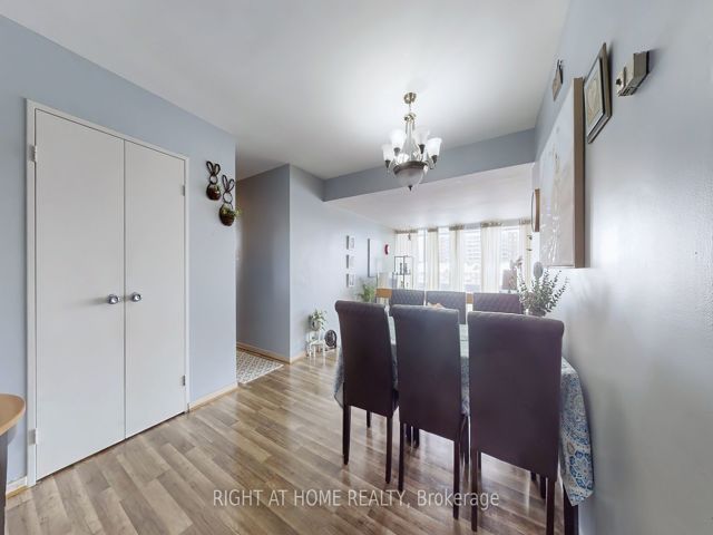 711 - 455 Sentinel Rd