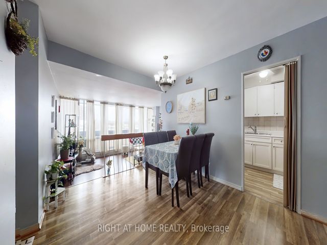 711 - 455 Sentinel Rd