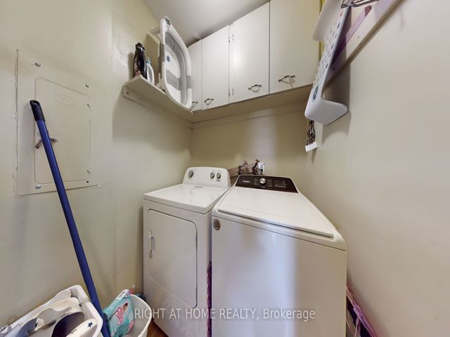 711 - 455 Sentinel Rd