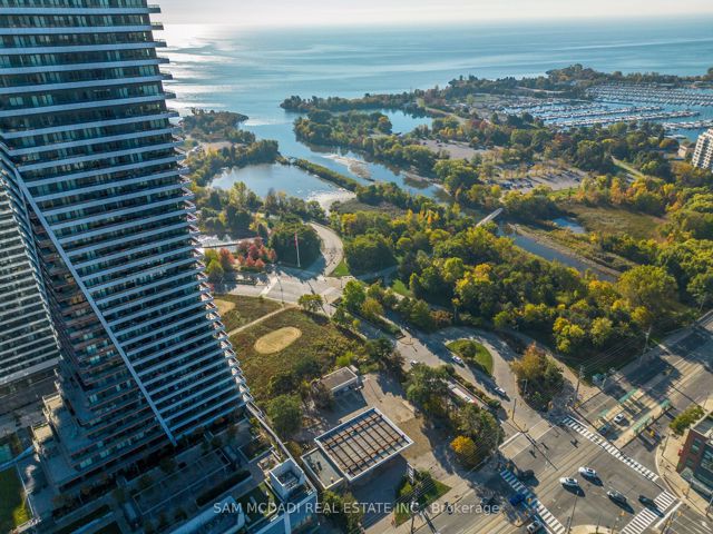 1024 - 30 Shore Breeze Dr