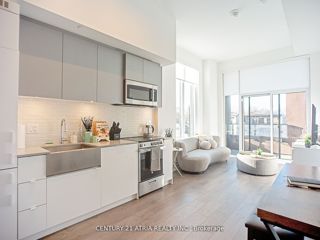 212 - 270 Dufferin St