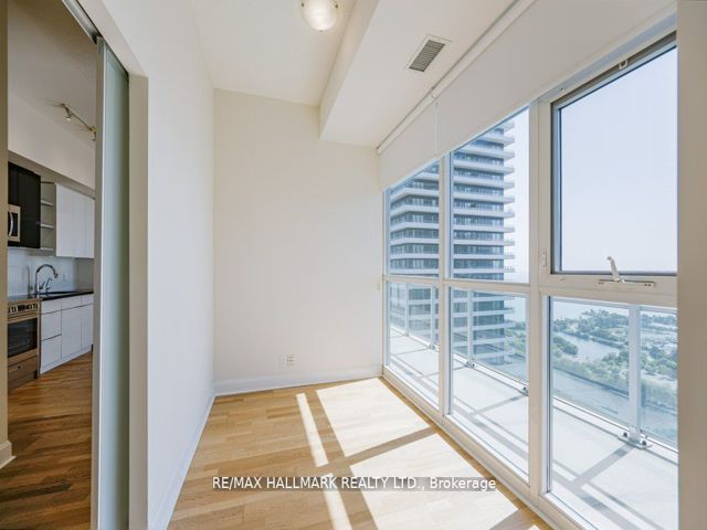 3701 - 33 Shore Breeze Dr