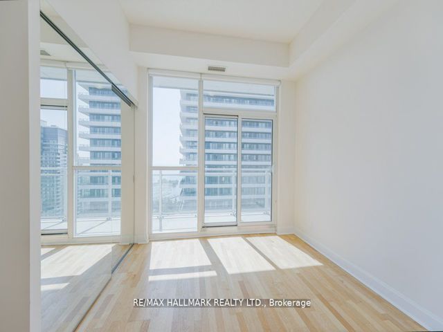 3701 - 33 Shore Breeze Dr