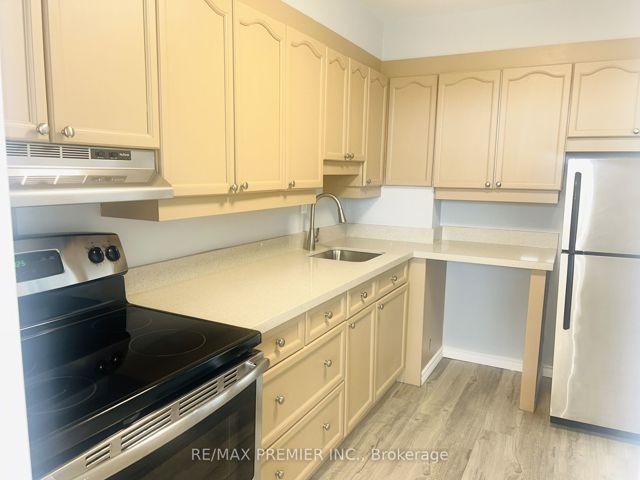 1801 - 1455 Lawrence Ave W