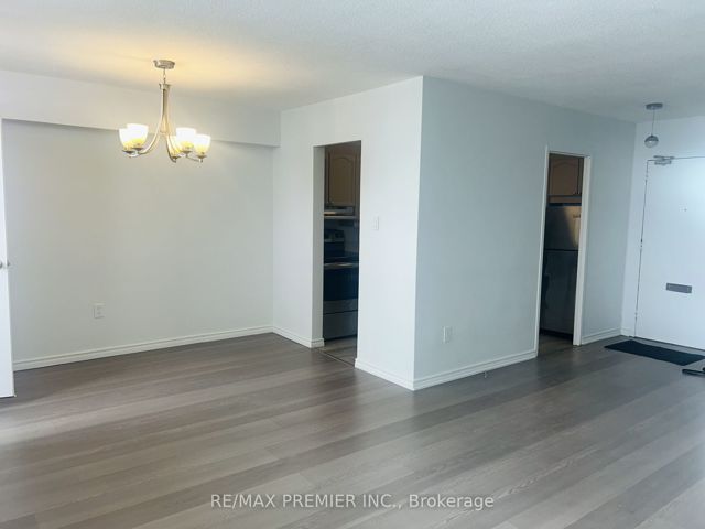 1801 - 1455 Lawrence Ave W