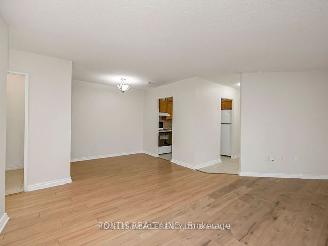 1501 - 380 Dixon Rd