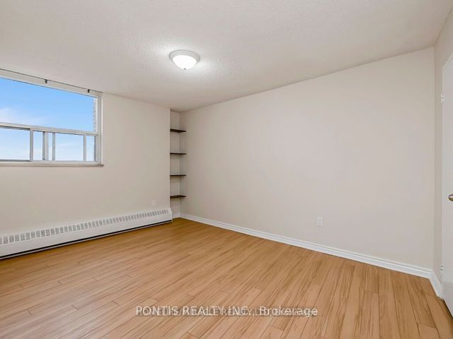 1501 - 380 Dixon Rd