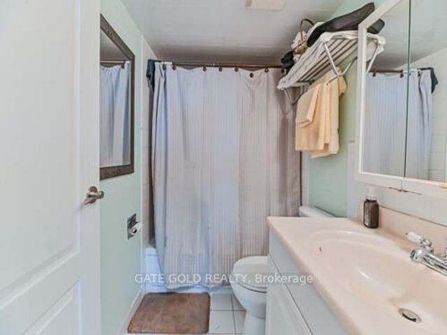 706 - 2470 Eglinton Ave W