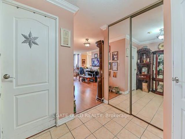 706 - 2470 Eglinton Ave W