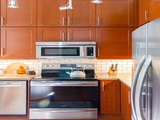 105 - 2 Fieldway Rd