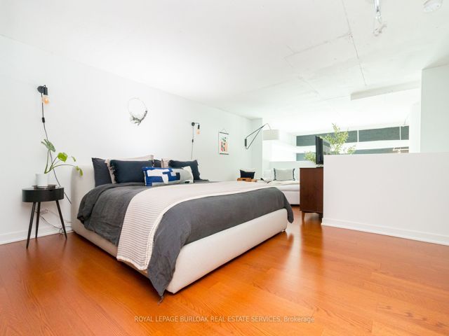 105 - 2 Fieldway Rd