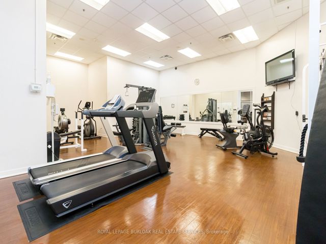 105 - 2 Fieldway Rd