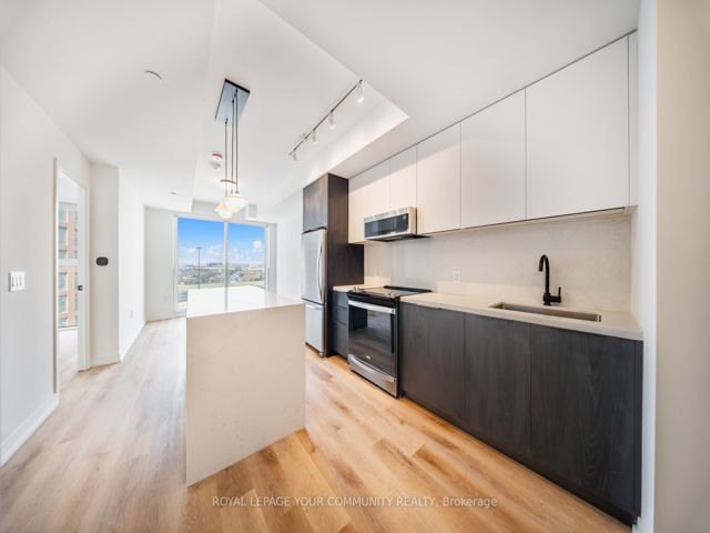 801 - 5 York Garden Way