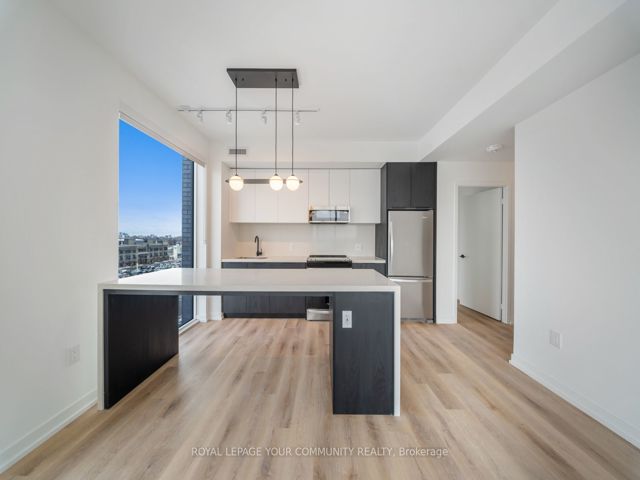 602 - 5 York Garden Way