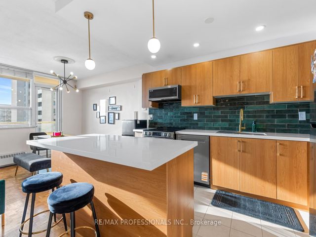 2107 - 360 Ridelle Ave