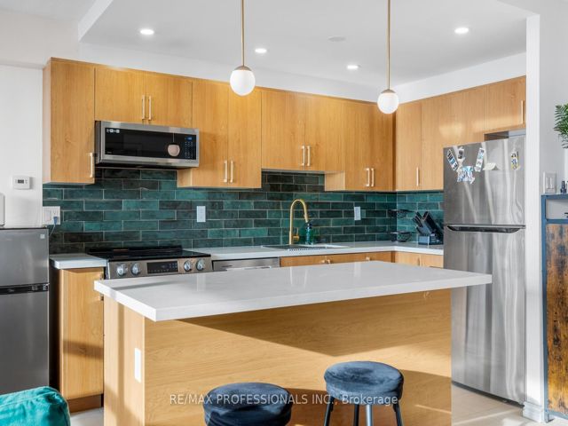 2107 - 360 Ridelle Ave