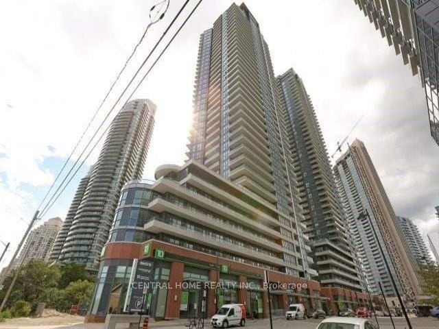 607 - 2220 Lake Shore Blvd W
