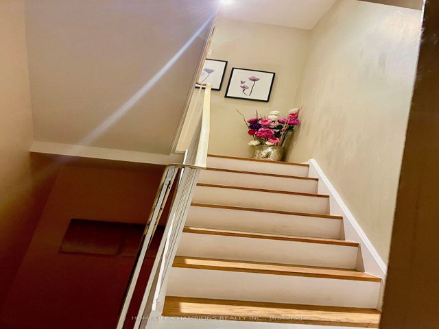 14 - 23 Four Winds Dr