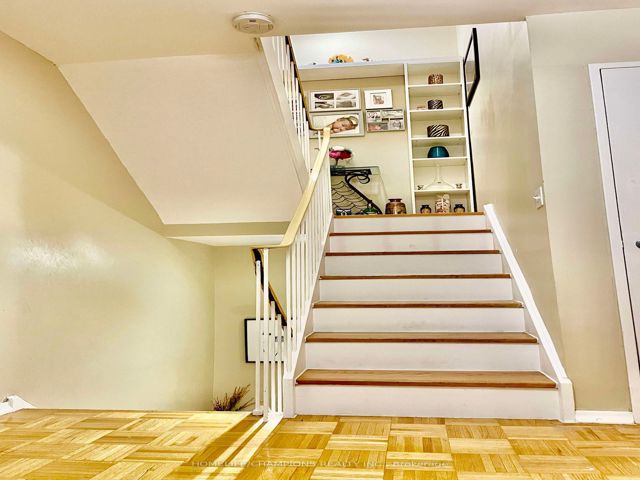 14 - 23 Four Winds Dr