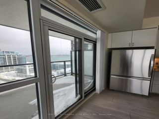 1411 - 38 Annie Craig Dr